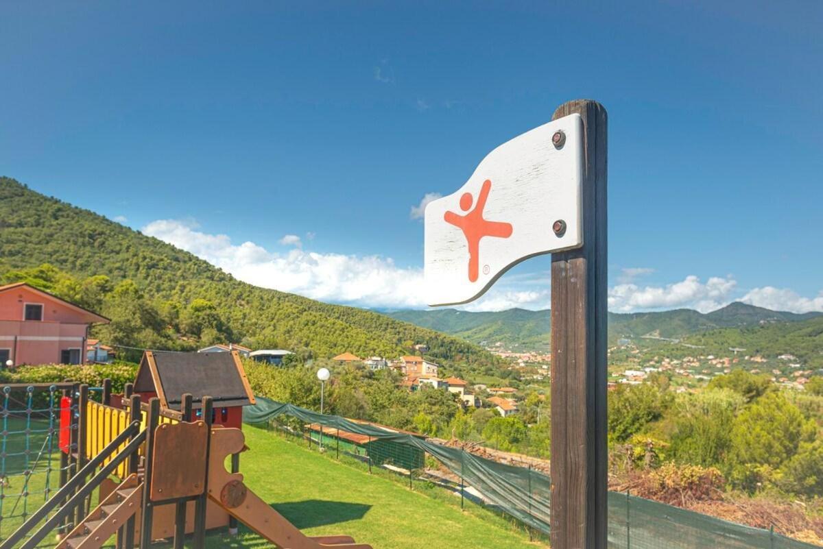 Готель Villino Garden & Pool Andora Екстер'єр фото