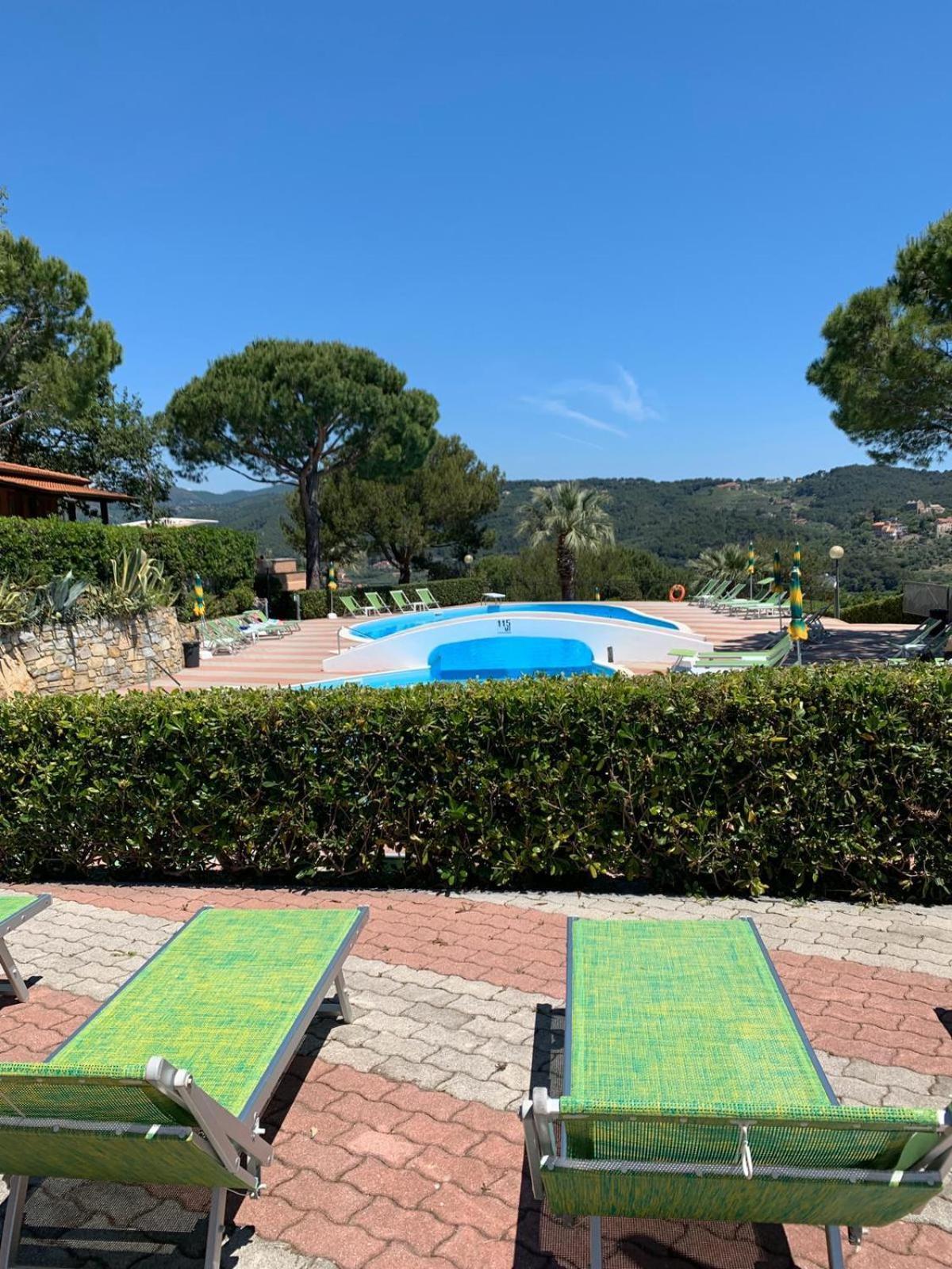 Готель Villino Garden & Pool Andora Екстер'єр фото